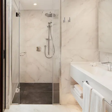 Four Points By Sheraton Kagithane Отель Стамбул