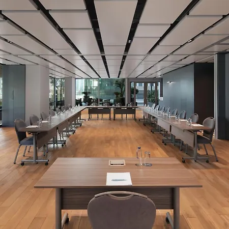 酒店 Four Points By Sheraton Kagithane 4*