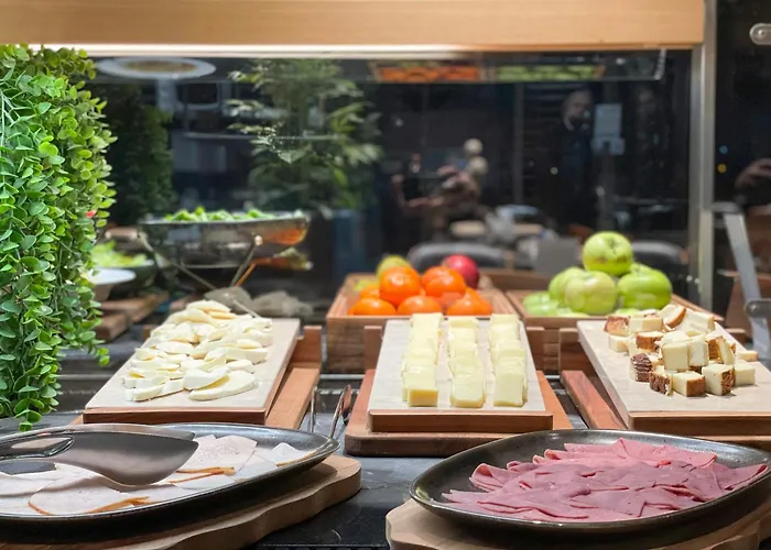 Four Points By Sheraton Kagithane 4*